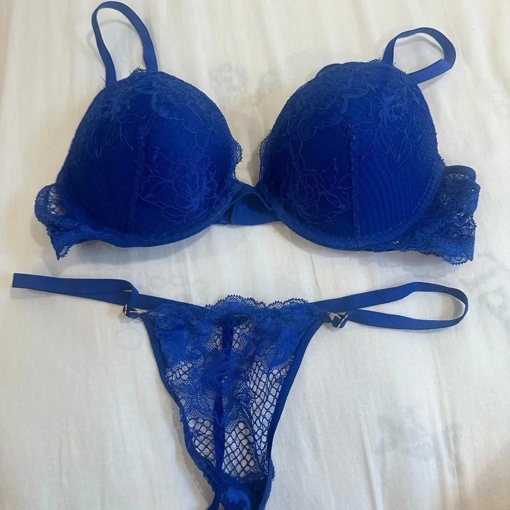 VICTORIA’S SECRET NEVER WORN SET 34B/small - Picture 9 of 9
